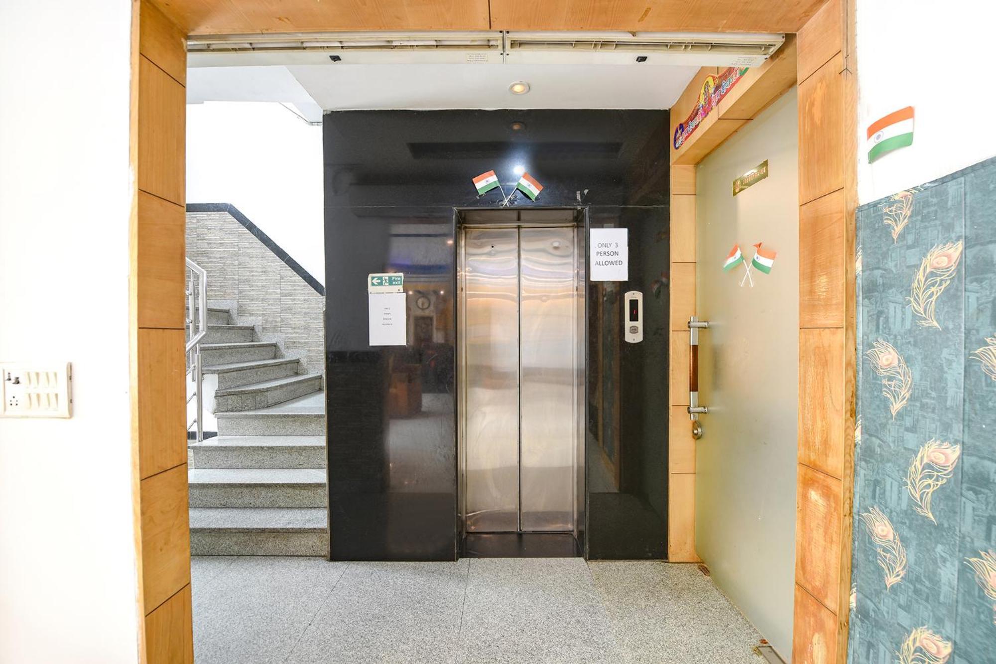 Fabhotel The Kings Plaza Νέο Δελχί Εξωτερικό φωτογραφία
